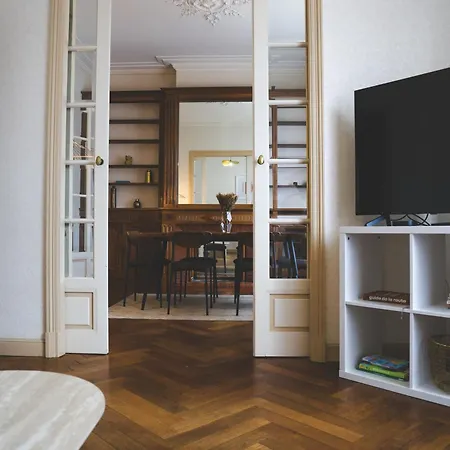 Apartment Le Nid Urbain, Terrasse, Garage Et Confort Carcassonne