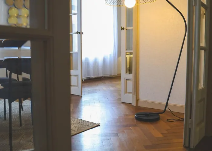 Le Nid Urbain, Terrasse, Garage Et Confort * Carcassonne