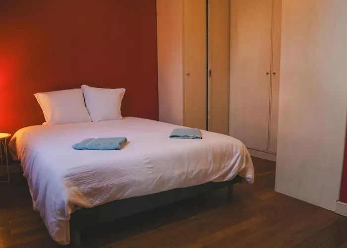 Le Nid Urbain, Terrasse, Garage Et Confort * Carcassonne