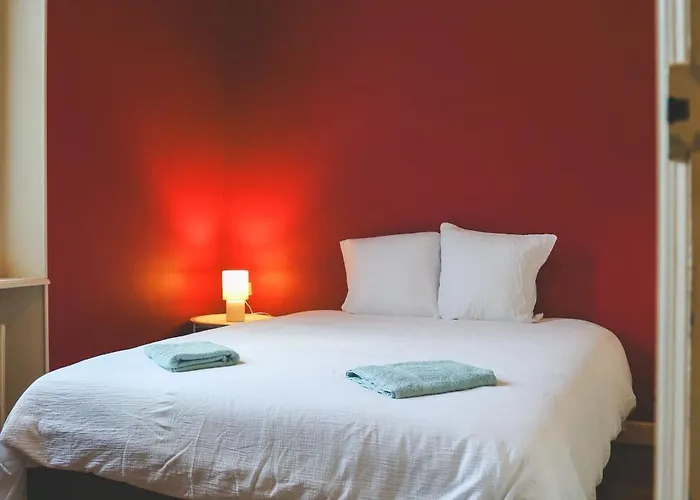 Le Nid Urbain, Terrasse, Garage Et Confort *